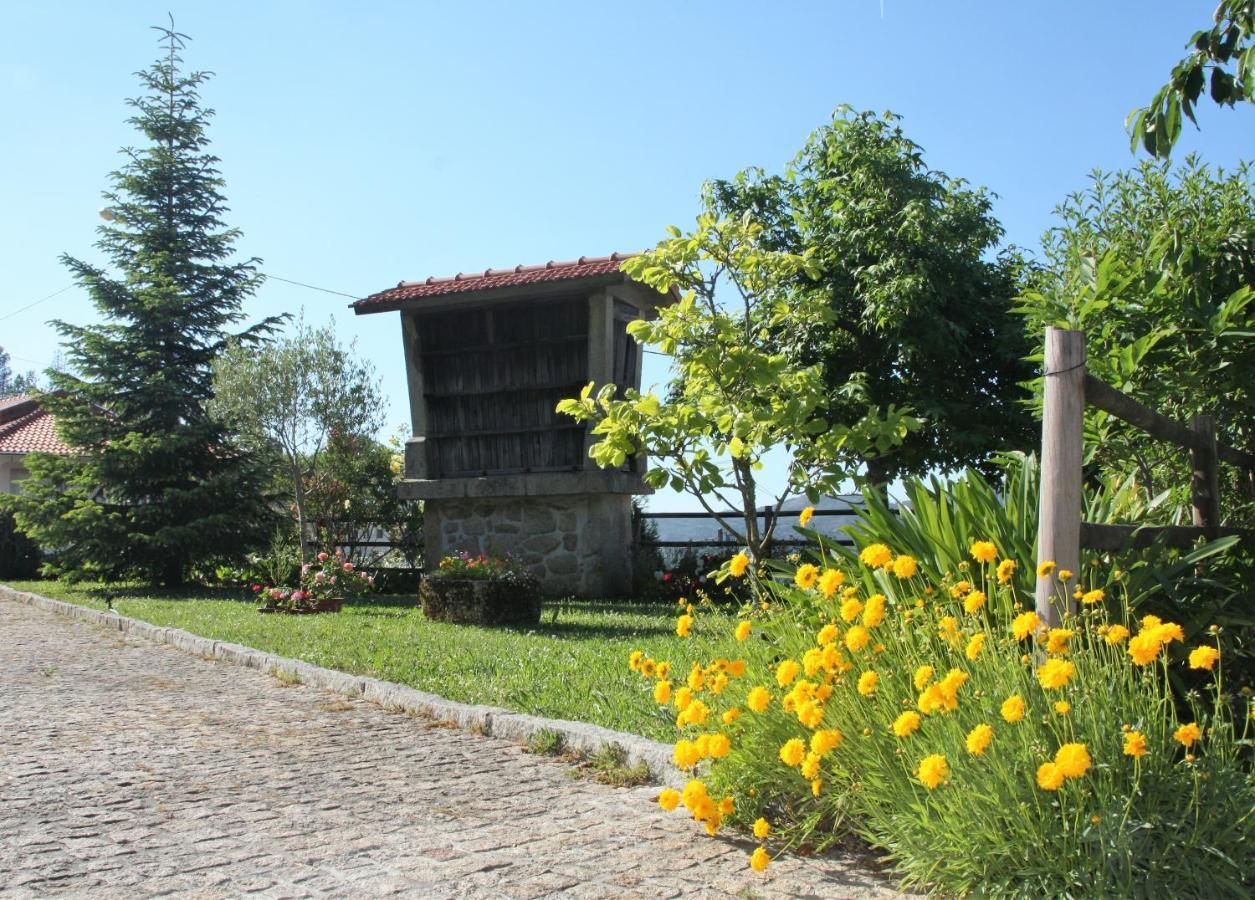 Casa Da Eira Velha Villa วาลดิกัมบรา ภายนอก รูปภาพ